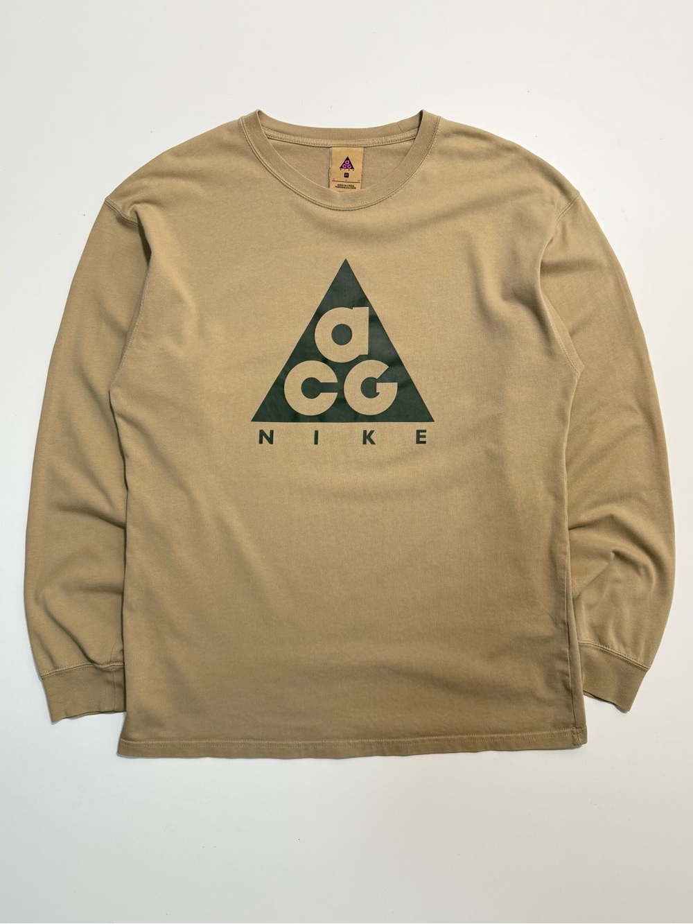Nike ACG Logo Long Sleeve T-Shirt Mens Medium Tan Green Outdoor Streetwear